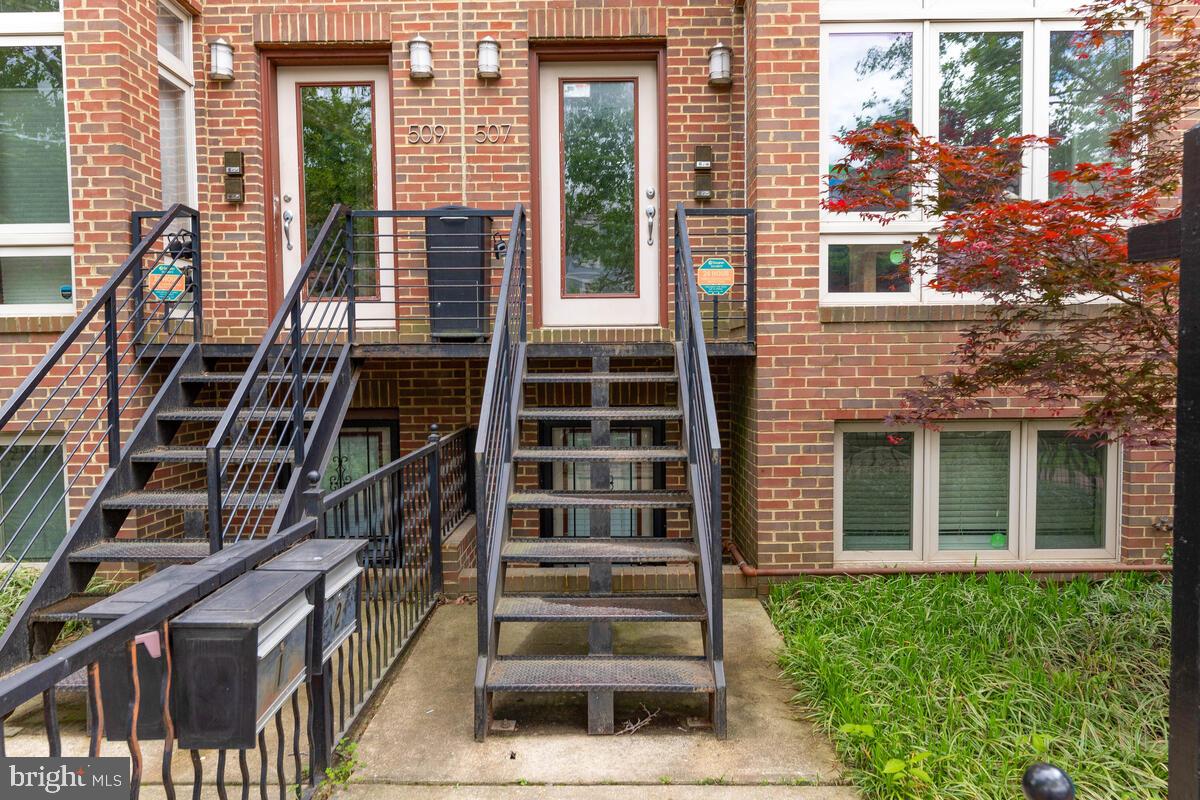 507 M Street Northeast, Unit 1 Washington, DC 20002 - Photo 3 of 42 Gallery Image 3