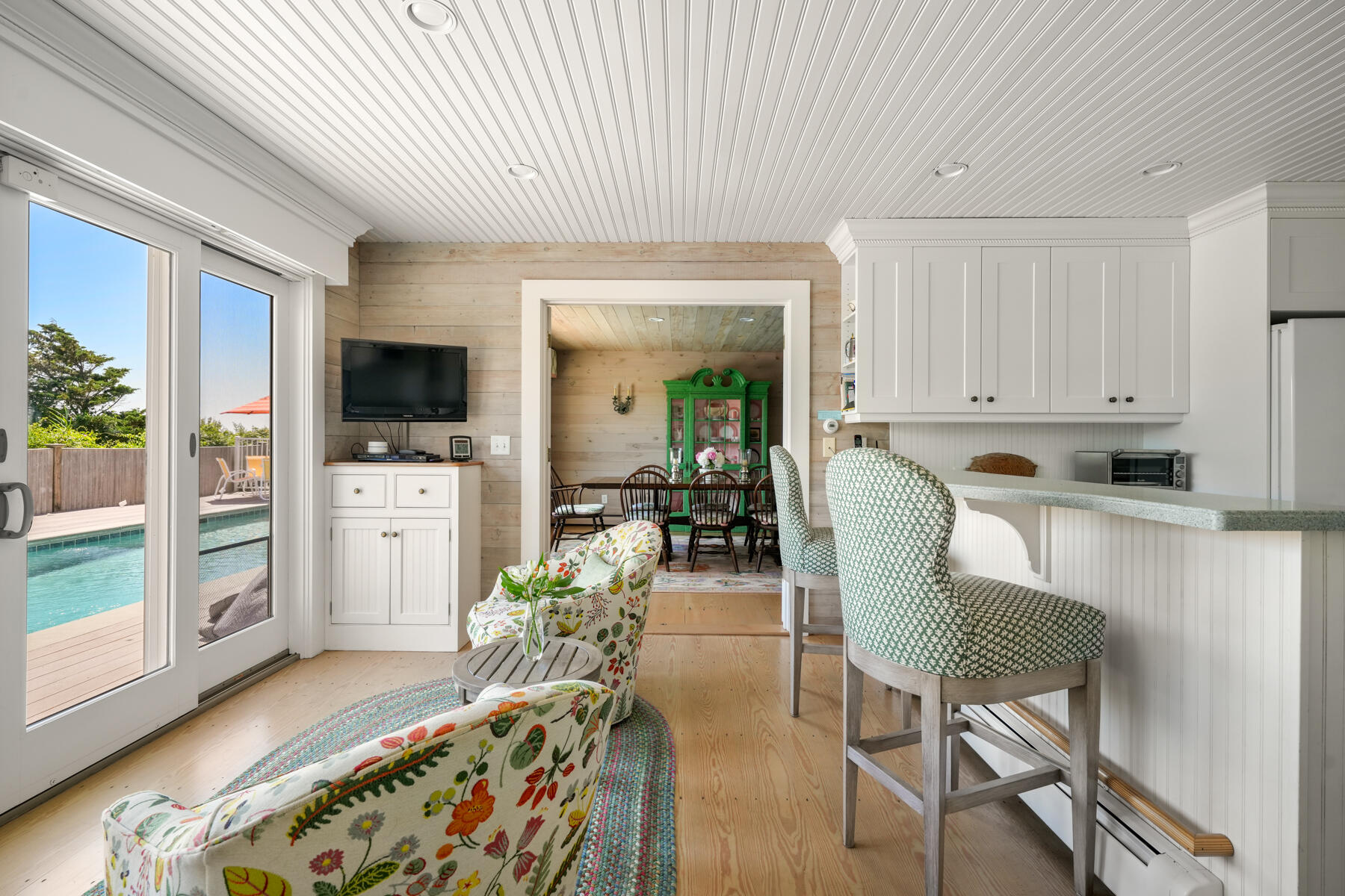 439 Sea View Avenue Osterville, MA 02655 - Photo 14 of 36 14