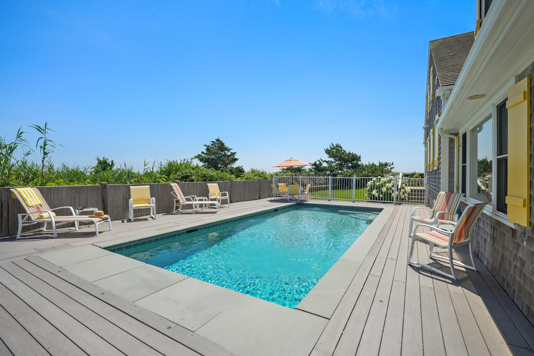 439 Sea View Avenue Osterville, MA 02655 - Photo 19 of 36 19