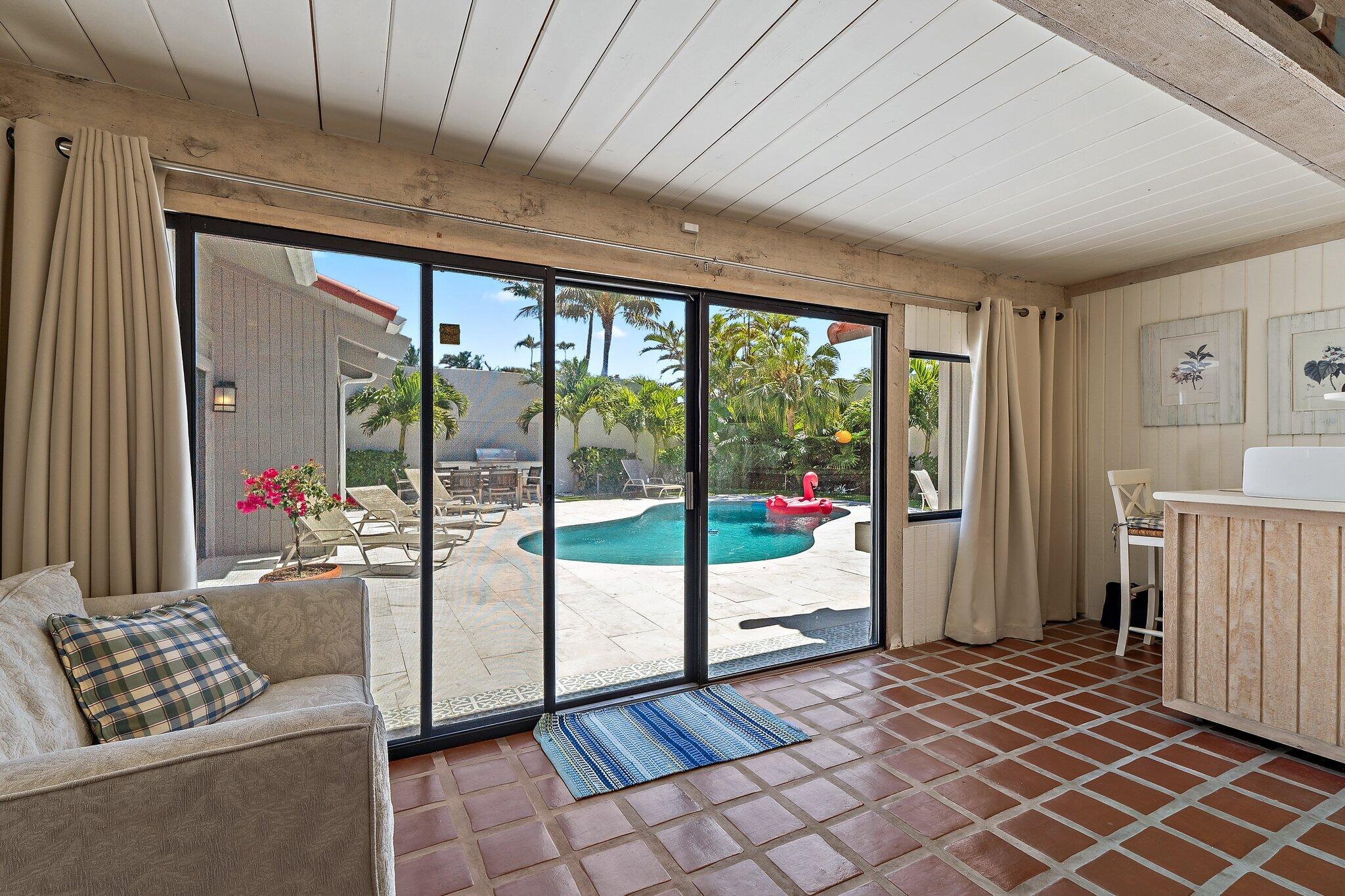 131 Bonefish Circle Jupiter, FL 33477 - Photo 20 of 48 Family Room