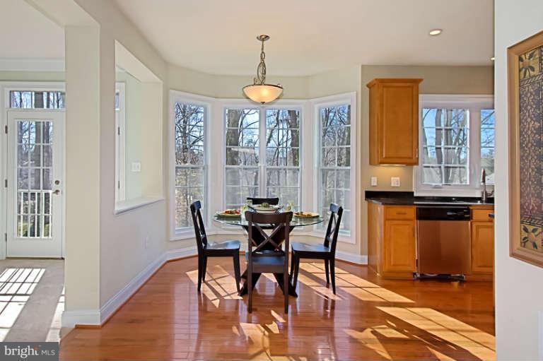 4007 Hummer Road Annandale, VA 22003 - Photo 11 of 30 Breakfast Niche