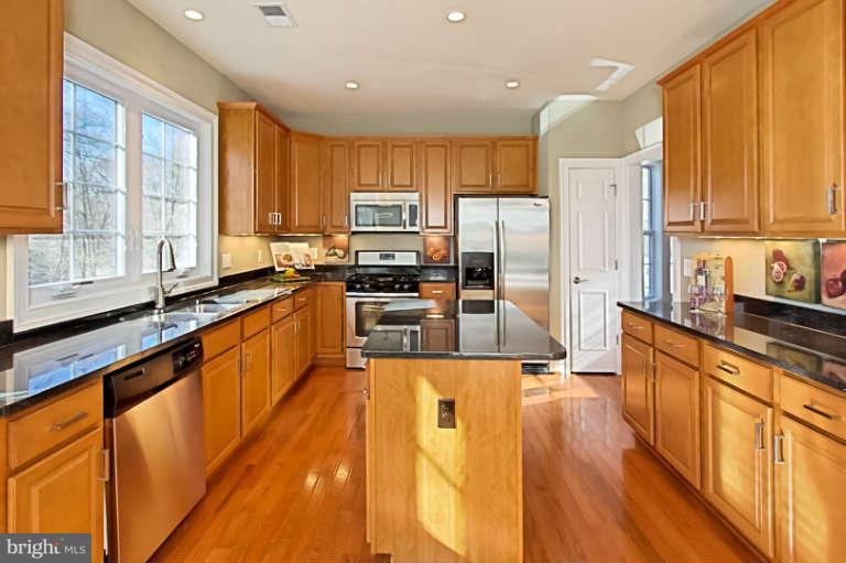 4007 Hummer Road Annandale, VA 22003 - Photo 8 of 30 Kitchen