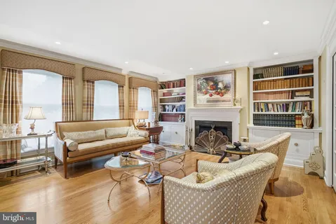 $1,575,000 | 75 Ridings Way, Ambler, PA 19002