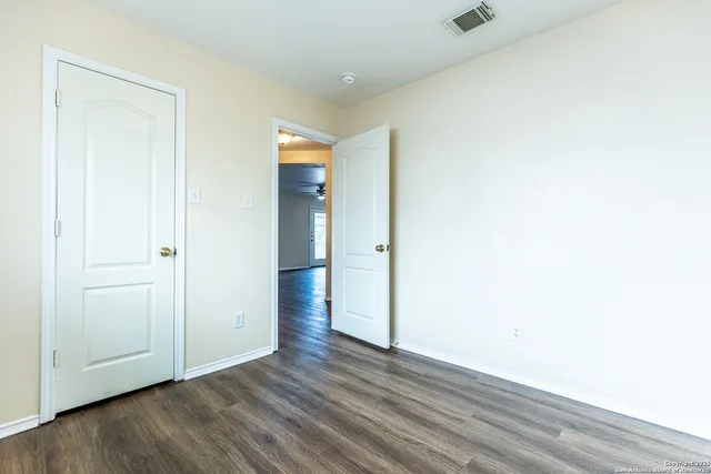 $1,695 | 7910 Lattimer Pond, San Antonio, TX 78254