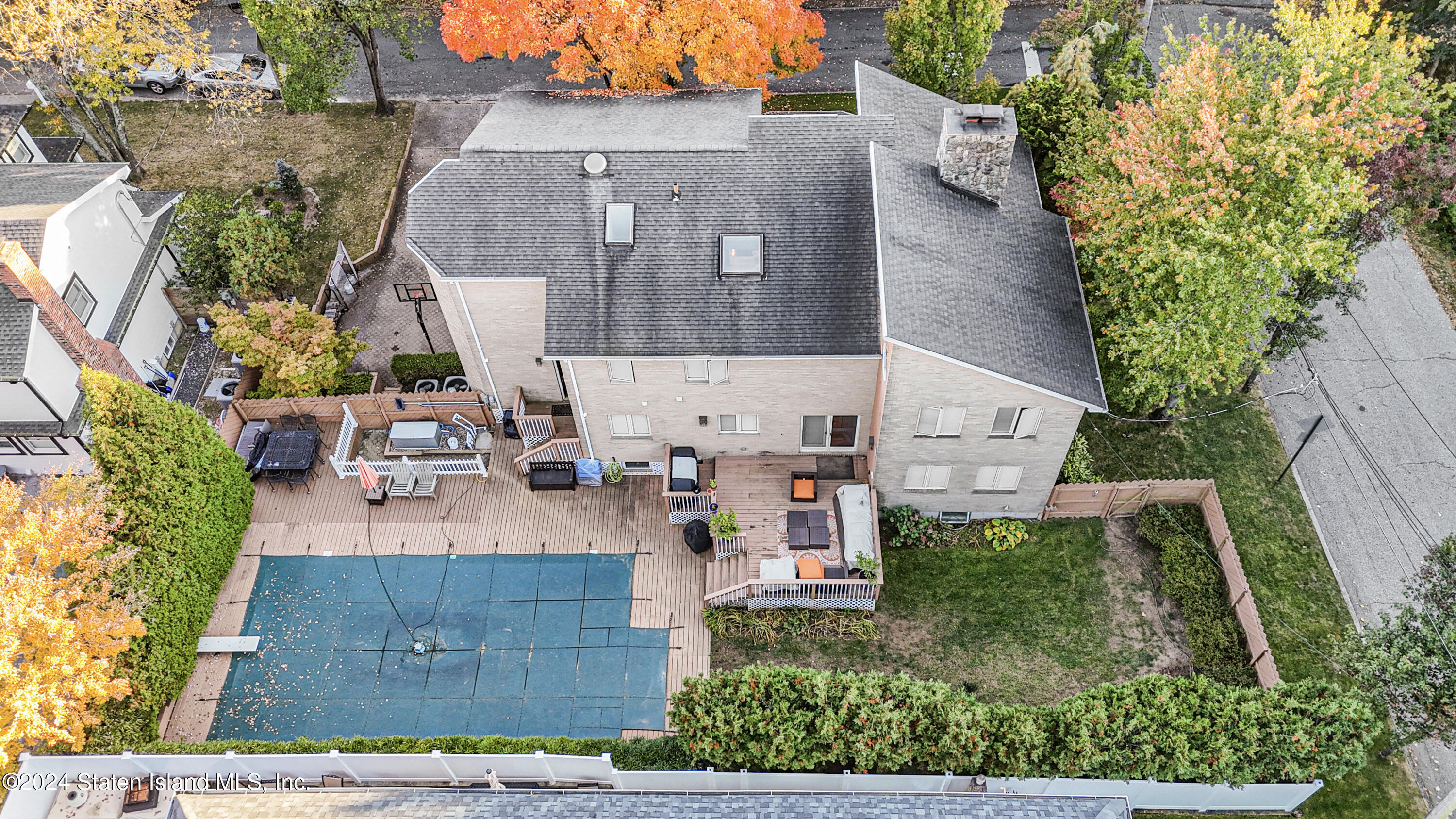 485 St Andrews Road Staten Island, NY 10306 - Photo 40 of 44 Photo Oct 15 2023, 4 12 55 AM