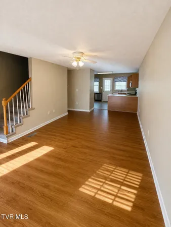 $174,900 | 660 Beaverview Drive, Unit 660, Bristol, VA 24201