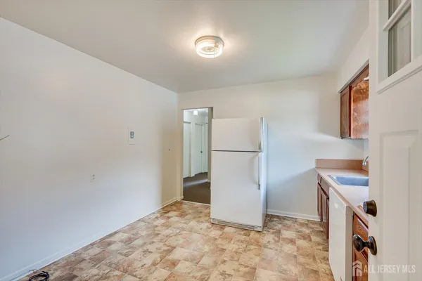 $2,500 | 52 Johnson Avenue, Cranford, NJ 07016