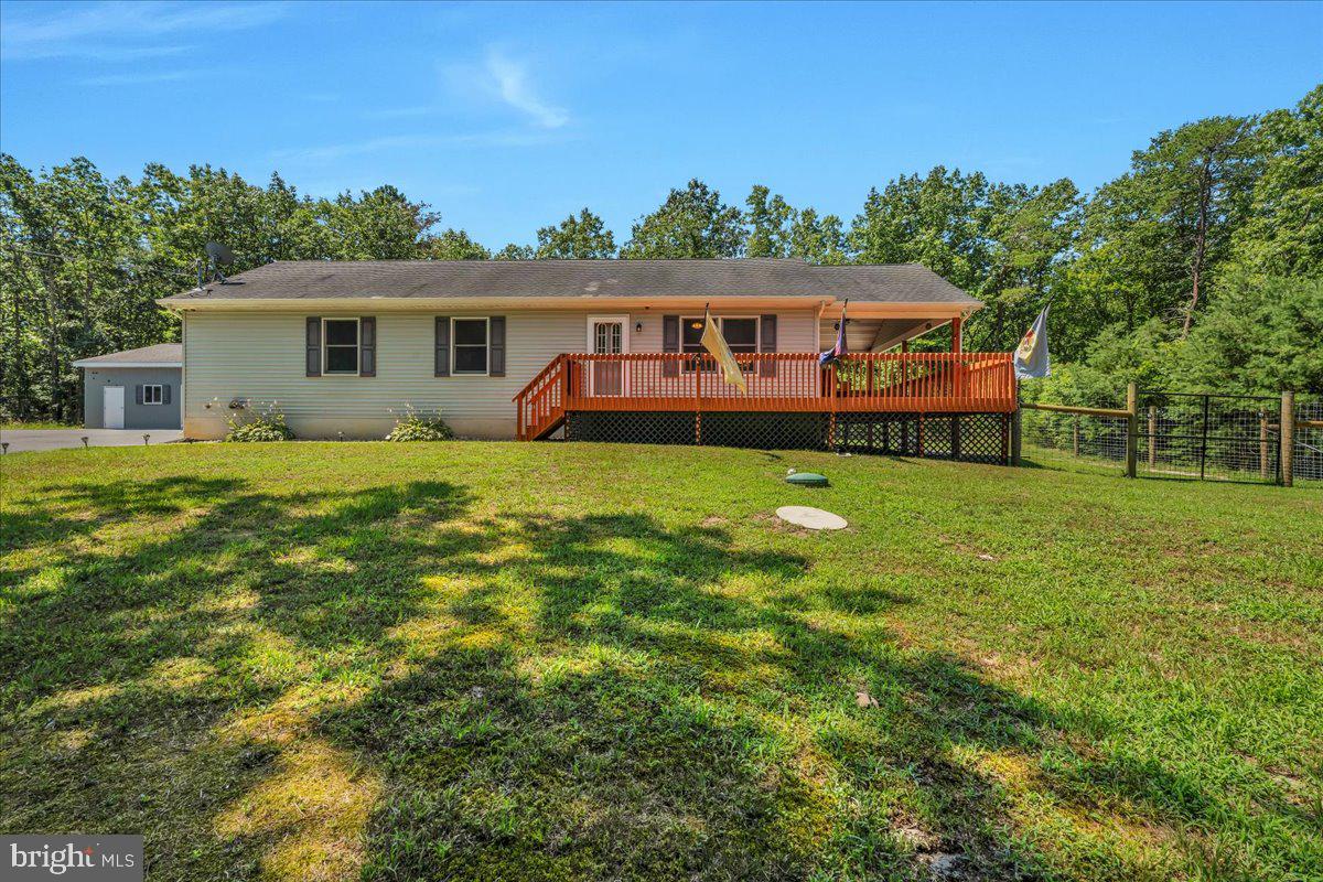 195 Carlisle Place Road Leesburg, NJ 08327 - Photo 2 of 49