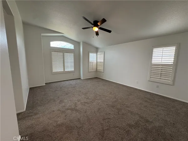 $979,950 | 22219 Trinity Place, Santa Clarita, CA 91390