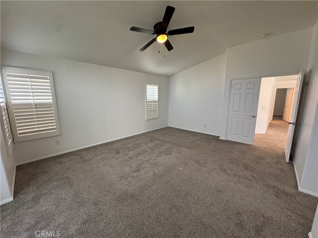 22219 Trinity Place Saugus, CA 91390 - Photo 30 of 57