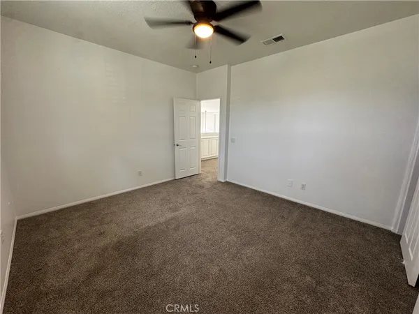 $979,950 | 22219 Trinity Place, Santa Clarita, CA 91390