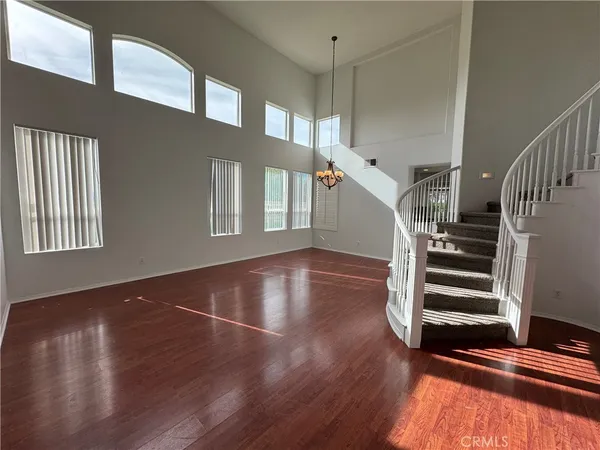 $979,950 | 22219 Trinity Place, Santa Clarita, CA 91390