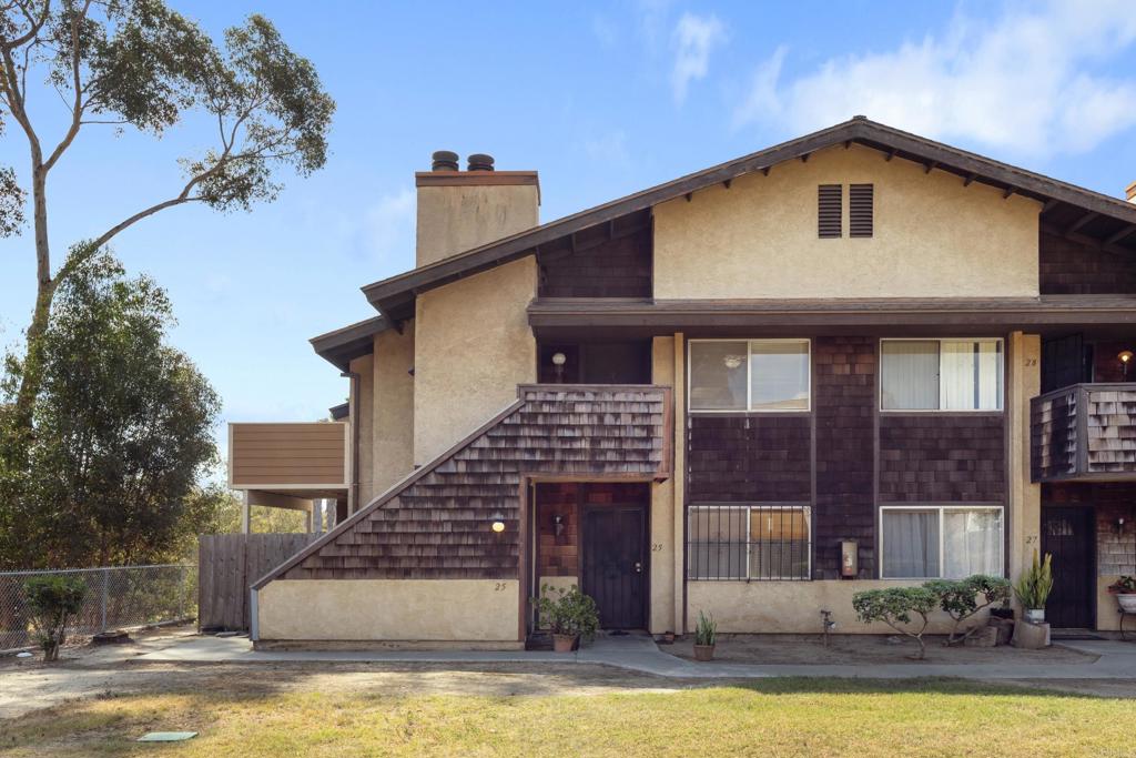 625 R Avenue, Unit 26 National City, CA 91950 - Photo 2 of 17