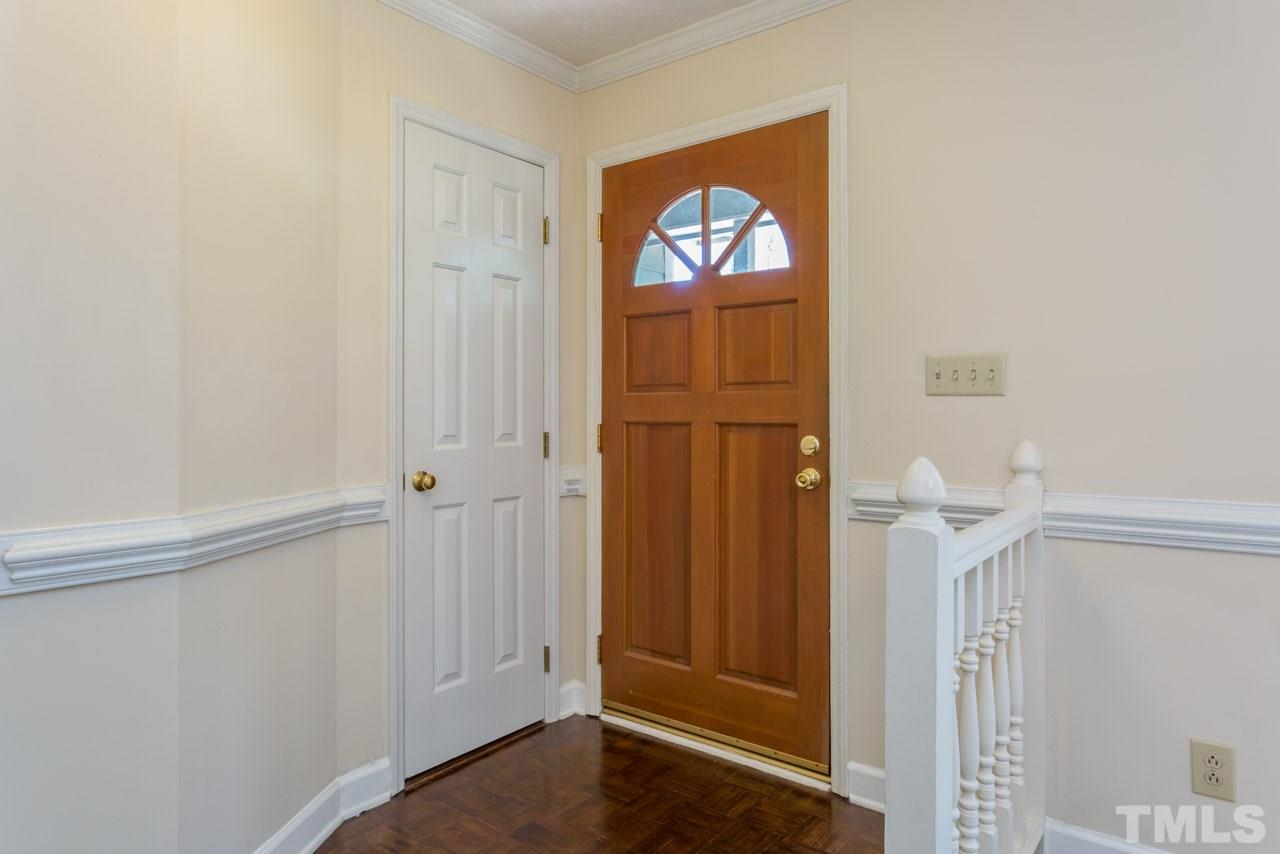 5609 Preston Place Raleigh, NC 27604 - Photo 2 of 24