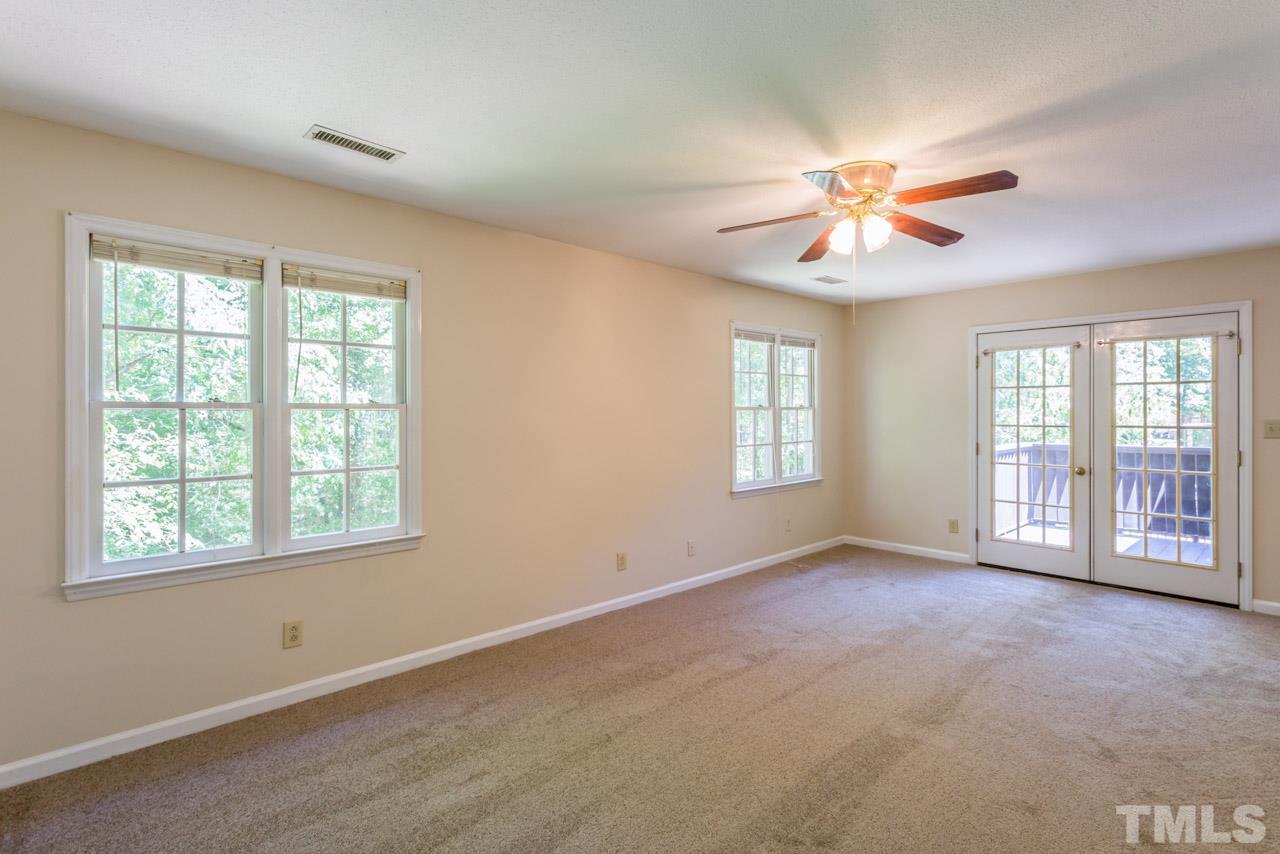 5609 Preston Place Raleigh, NC 27604 - Photo 12 of 24