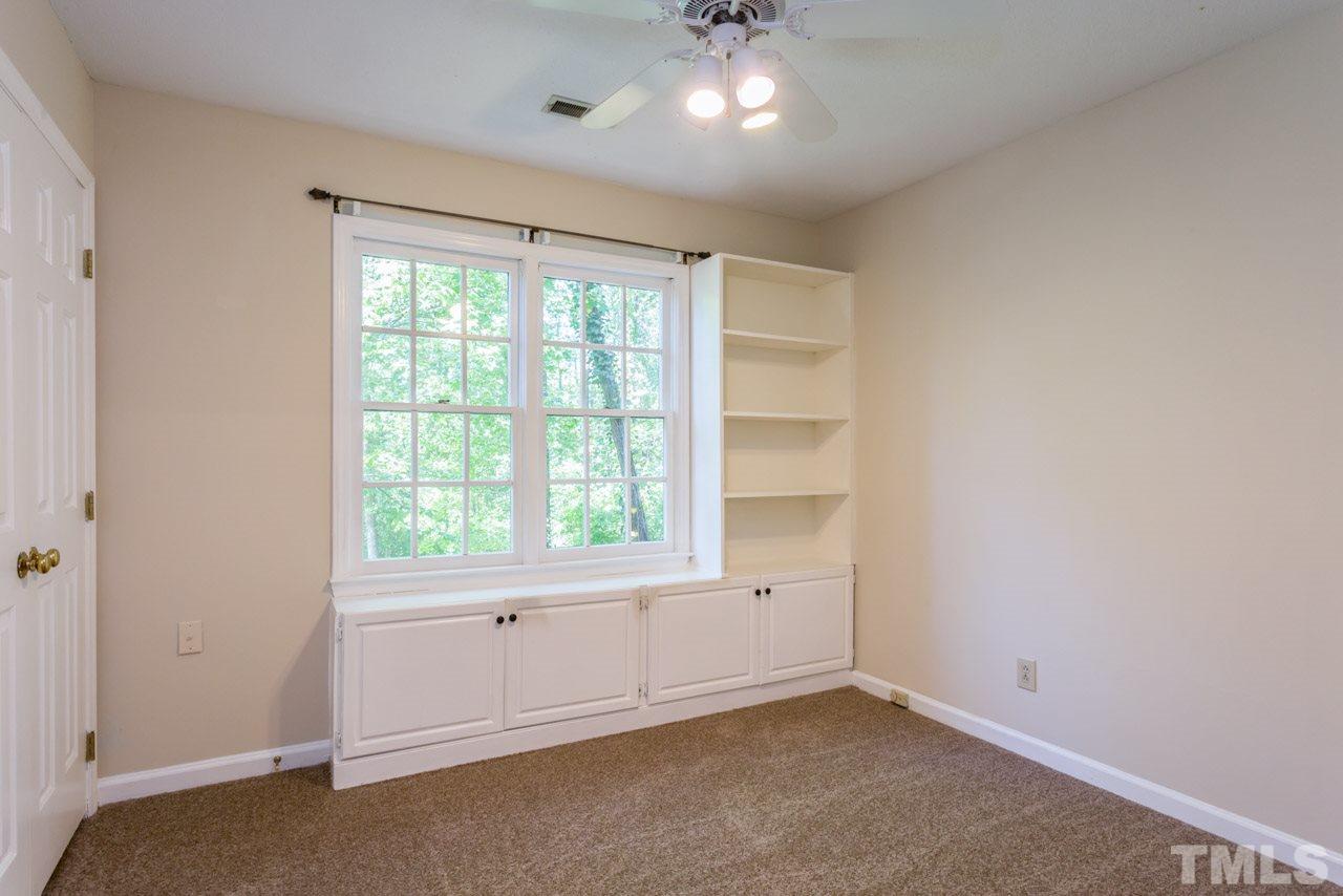 5609 Preston Place Raleigh, NC 27604 - Photo 17 of 24