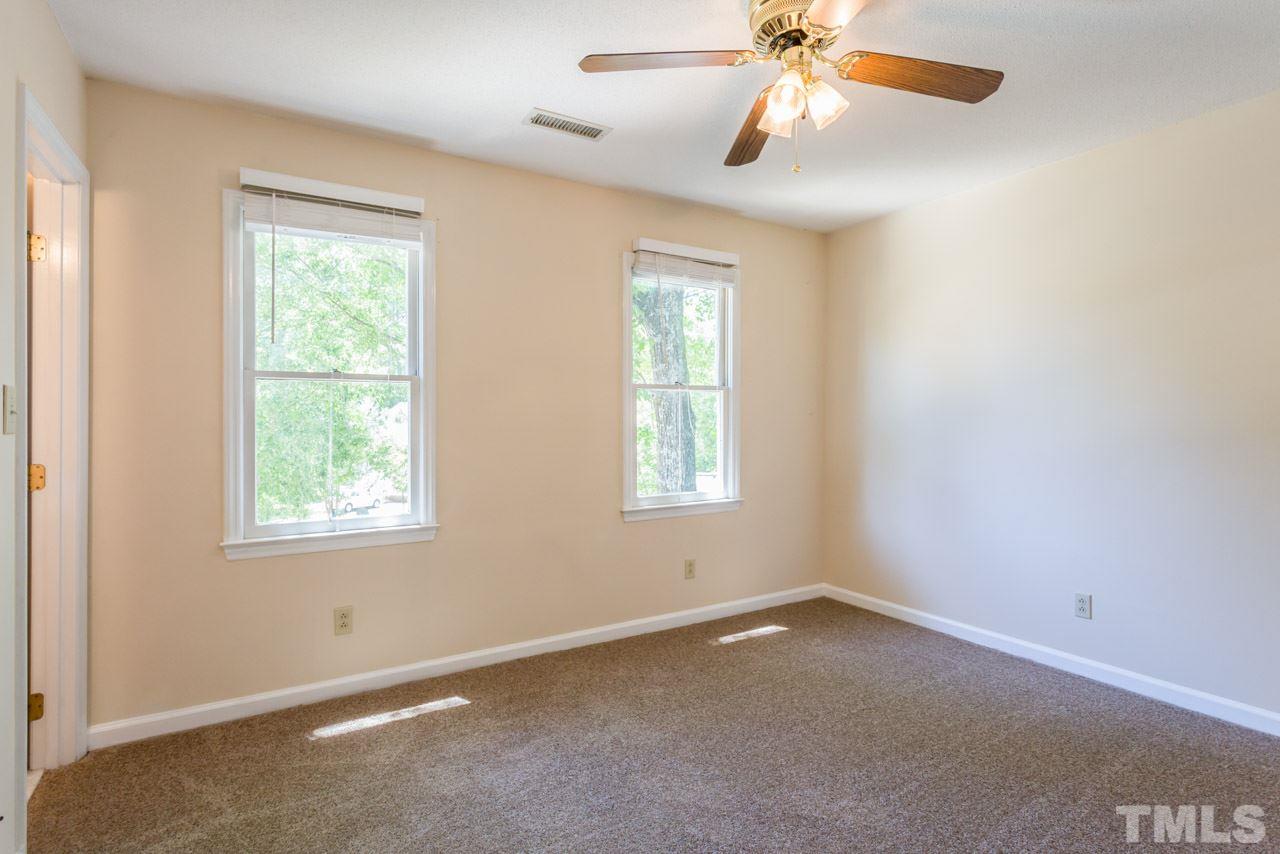 5609 Preston Place Raleigh, NC 27604 - Photo 20 of 24