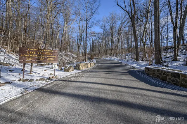 $75,000 | 10 Flatbush Road, Sussex, NJ 07461