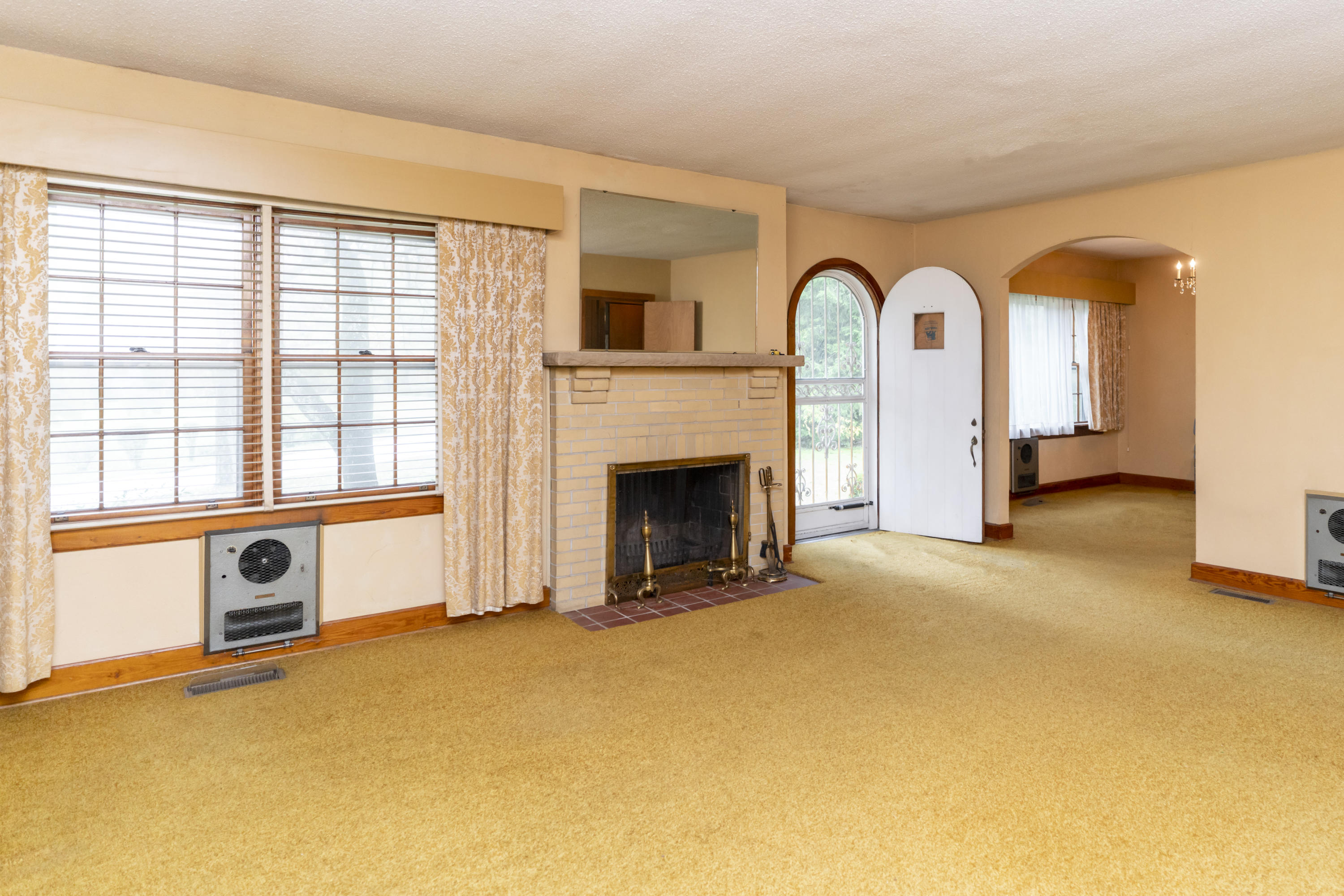 1011 Talley Road Chattanooga, TN 37411 - Photo 9 of 42 9E18C58B-4F0F-44B9-B1C5-558CE2617585