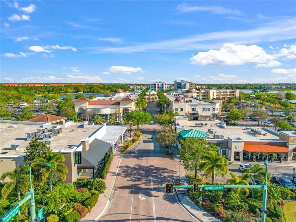 8933 Manor Loop, Unit 204 Lakewood Ranch, FL 34202 - Photo 35 of 67 Gallery Image 35