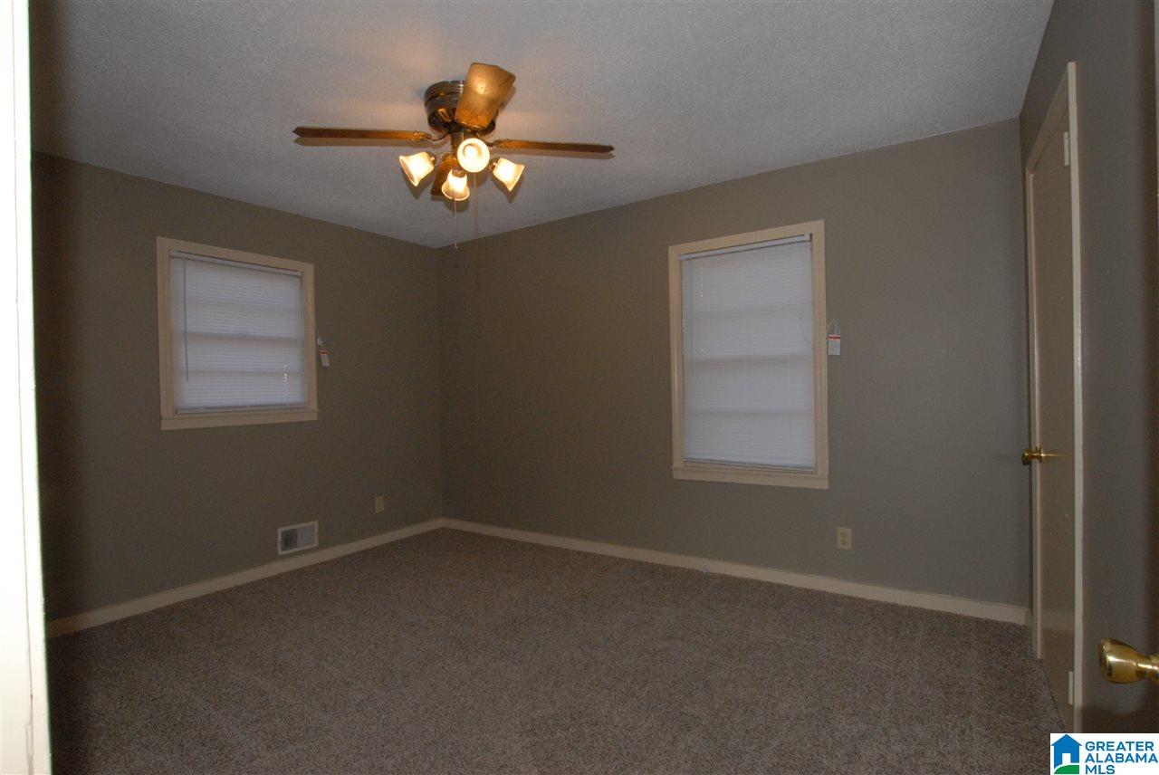 901 27th Avenue Northeast Center Point, AL 35215 - Photo 26 of 28