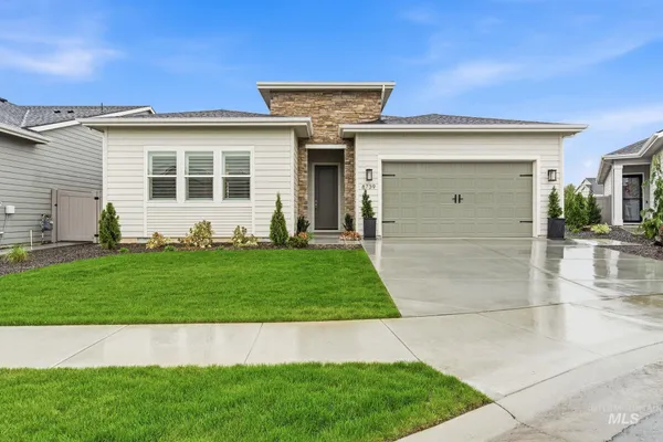$675,000 | 8739 West Pickett Crk Street, Star, ID 83669