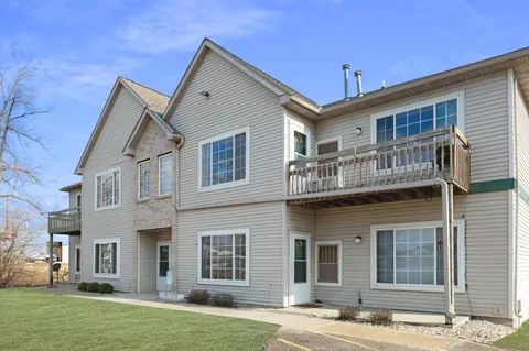 $227,500 | 330 East Tyranena Park Road, Unit 2, Lake Mills, WI 53551