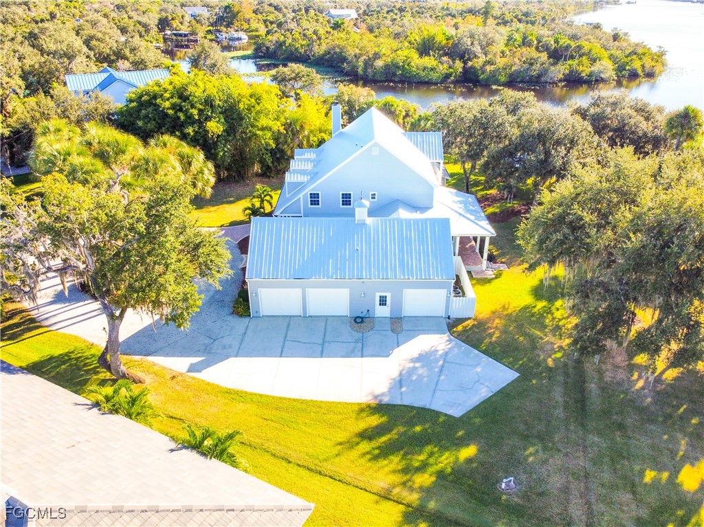 16470 Oakview Circle Alva, FL 33920 - Photo 3 of 37