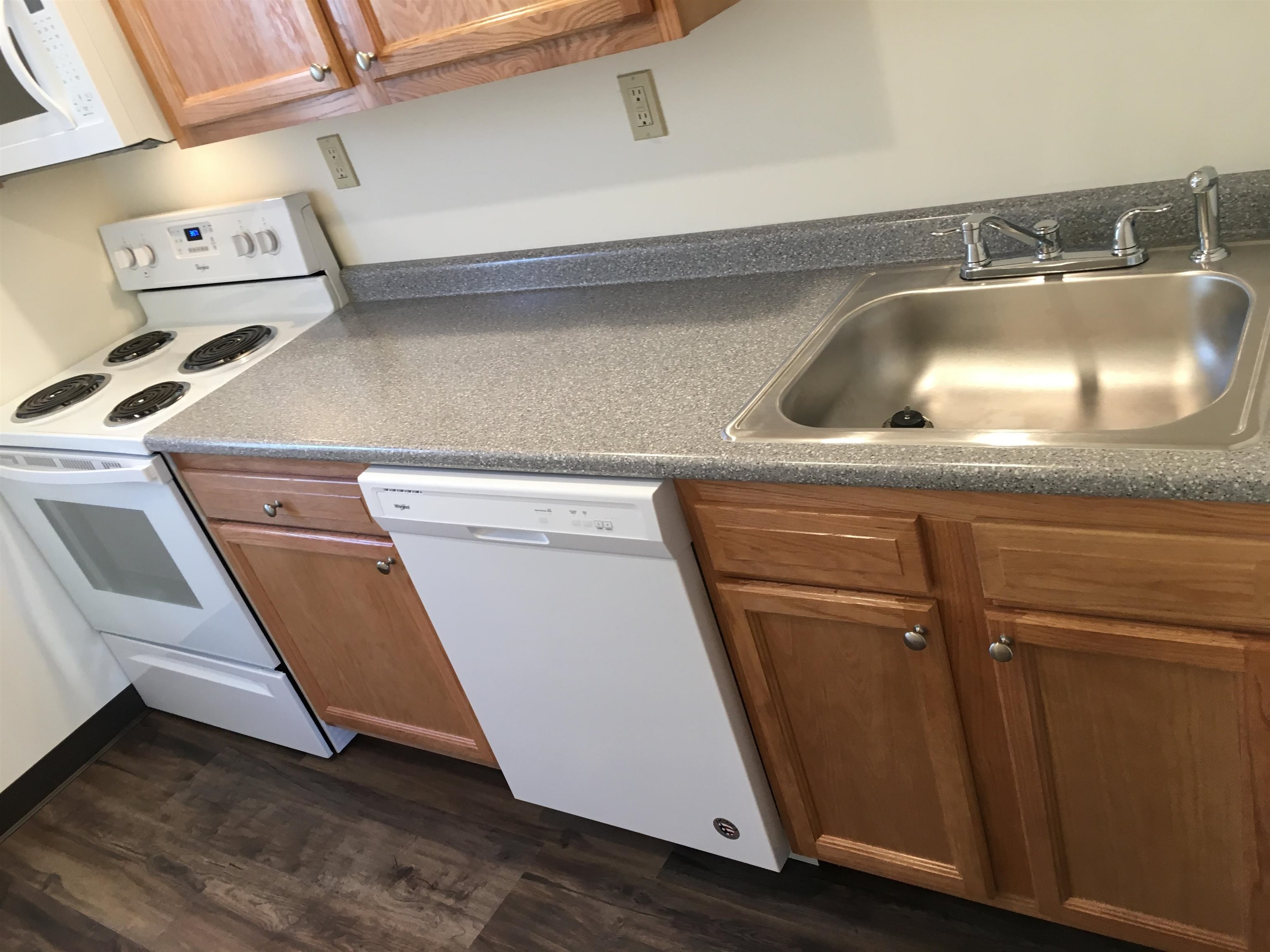 93 Second Street, Unit 3 Manchester, NH 03102 - Photo 12 of 57
