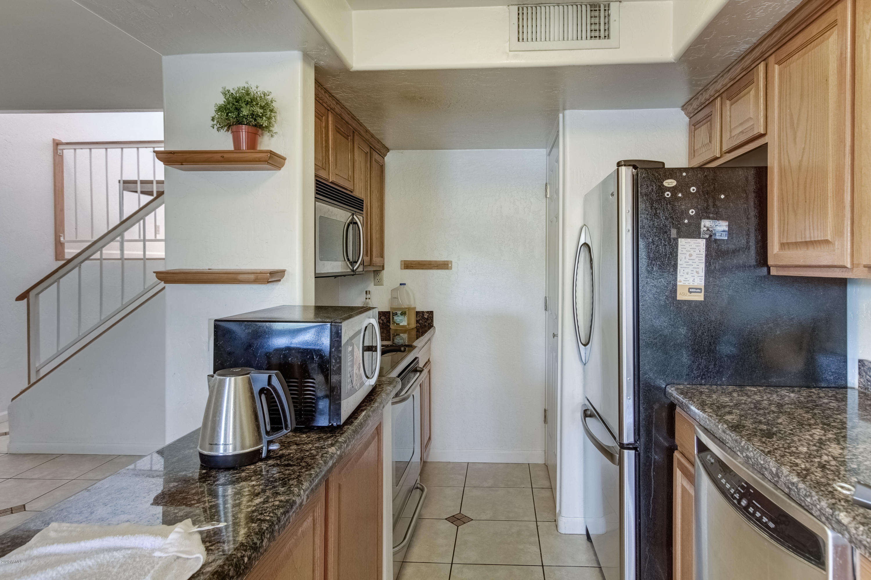 151 East Broadway Road, Unit 301 Tempe, AZ 85282 - Photo 8 of 12 151 E Broadway Rd #301-18