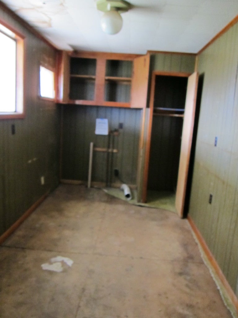 179 Orchard Road Ballard, WV 24918 - Photo 12 of 34 Utility Room