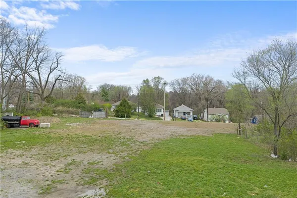 $119,000 | 9827 East Independence Avenue, Independence, MO 64053