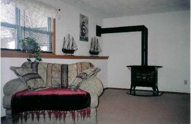 726 Meadow Ridge Lane Lena, IL 61048 - Photo 3 of 8 Gallery Image 3