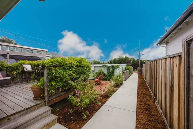 $1,099,000 | 533 Alto Avenue, Half Moon Bay, CA 94019
