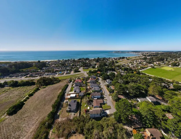 $1,099,000 | 533 Alto Avenue, Half Moon Bay, CA 94019
