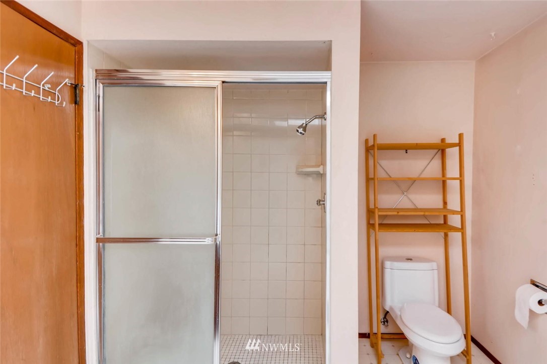2819 Whitworth Avenue South Renton, WA 98055 - Photo 15 of 23 Gallery Image 15