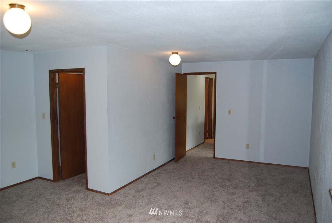 2819 Whitworth Avenue South Renton, WA 98055 - Photo 20 of 23 Gallery Image 20