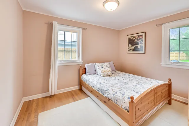 $749,900 | 2609 Eisenhower Drive, Des Plaines, IL 60018