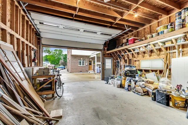 $749,900 | 2609 Eisenhower Drive, Des Plaines, IL 60018