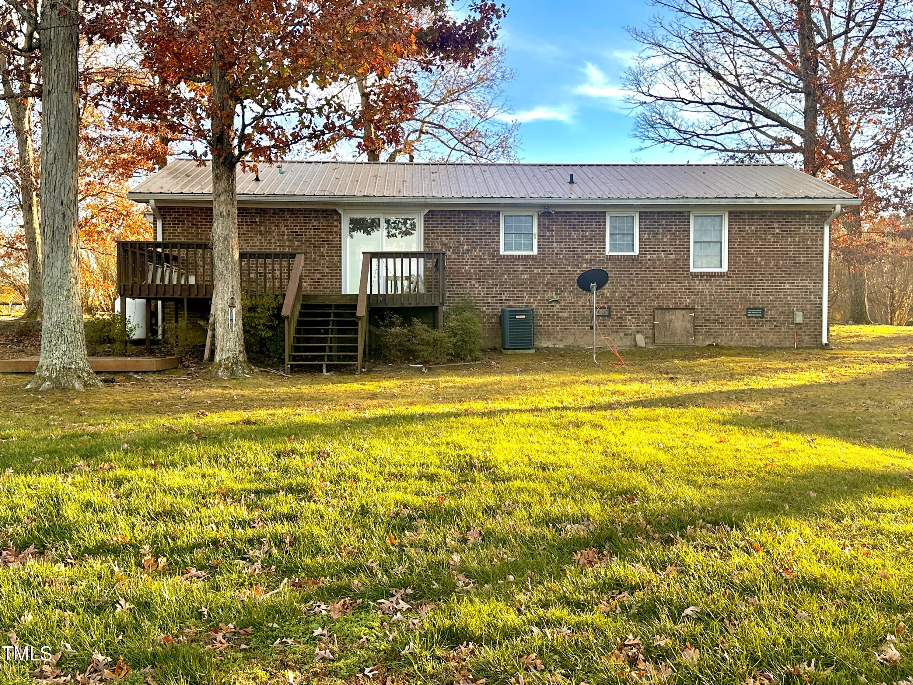 1049 Jackson Royster Road Henderson, NC 27537 - Photo 3 of 22 IMG_0067