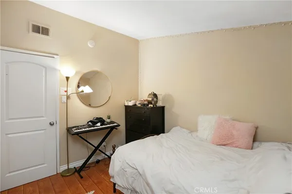 $5,350 | 526 North Emerald Drive, Orange, CA 92868