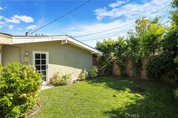 $5,350 | 526 North Emerald Drive, Orange, CA 92868