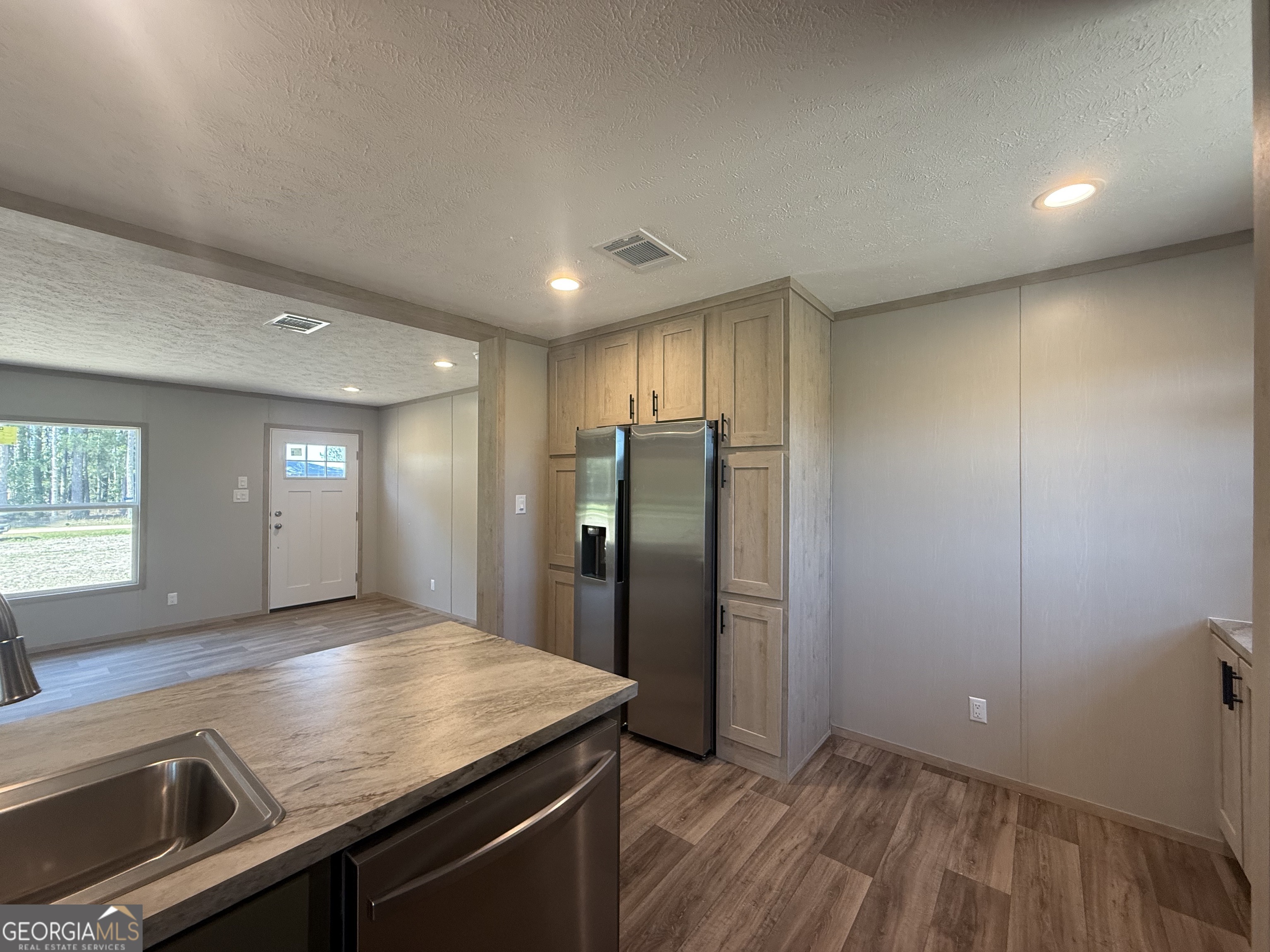240 Bear Island Road Screven, GA 31560 - Photo 10 of 31