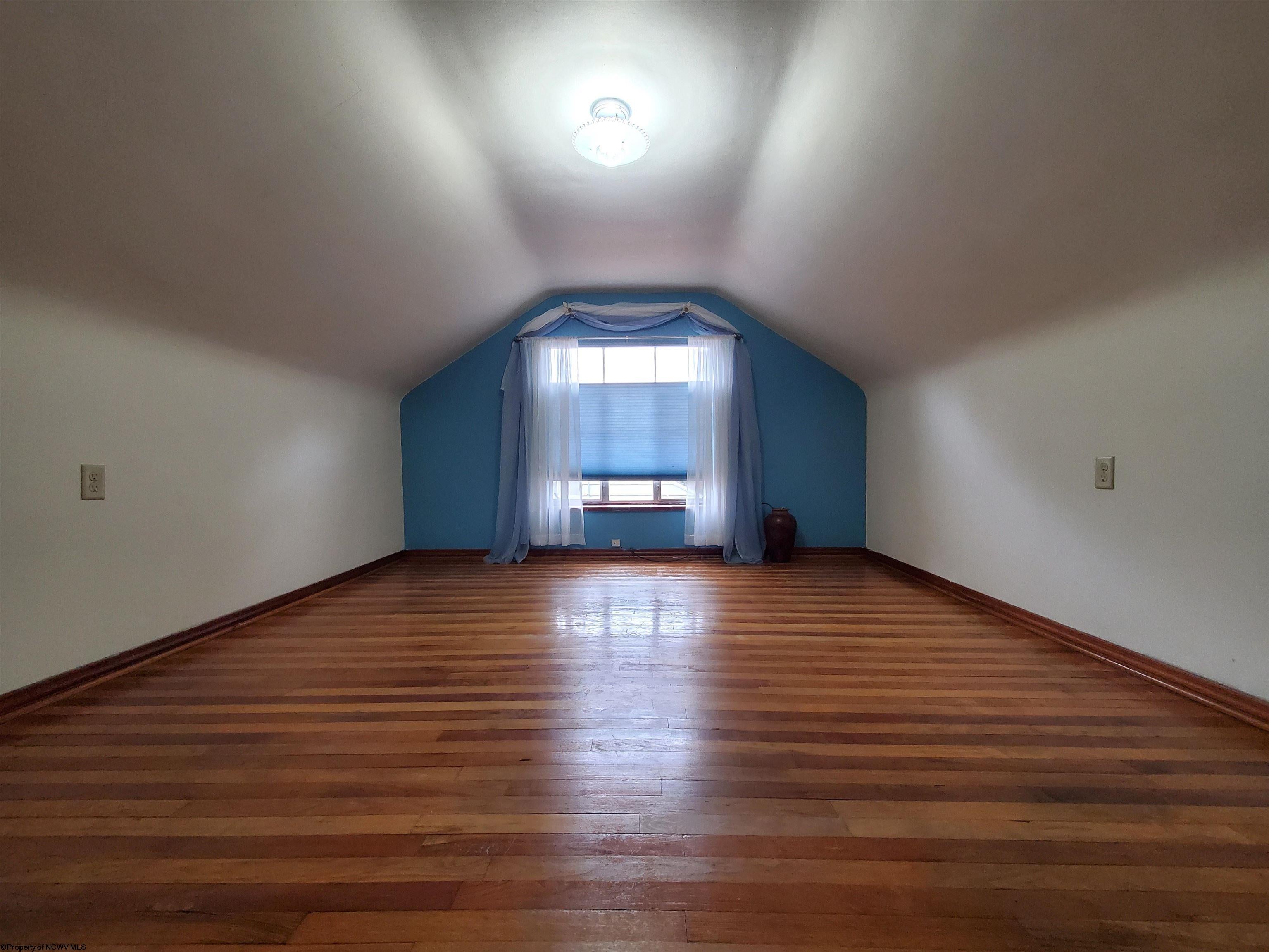 1370 Overhill Road Fairmont, WV 26554 - Photo 21 of 28 Gallery Image 21