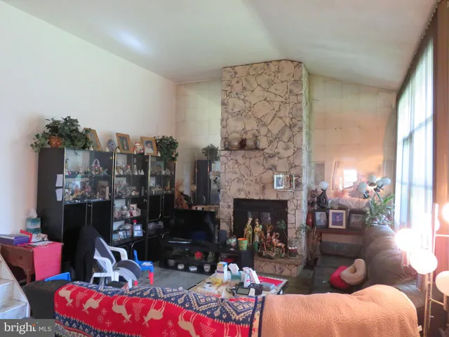 $549,000 | 1741 Lawrence Road, Havertown, PA 19083