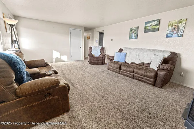 $483,900 | 115 Big Gulch Avenue, Craig, CO 81625