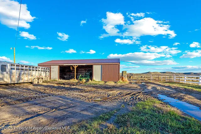 $483,900 | 115 Big Gulch Avenue, Craig, CO 81625