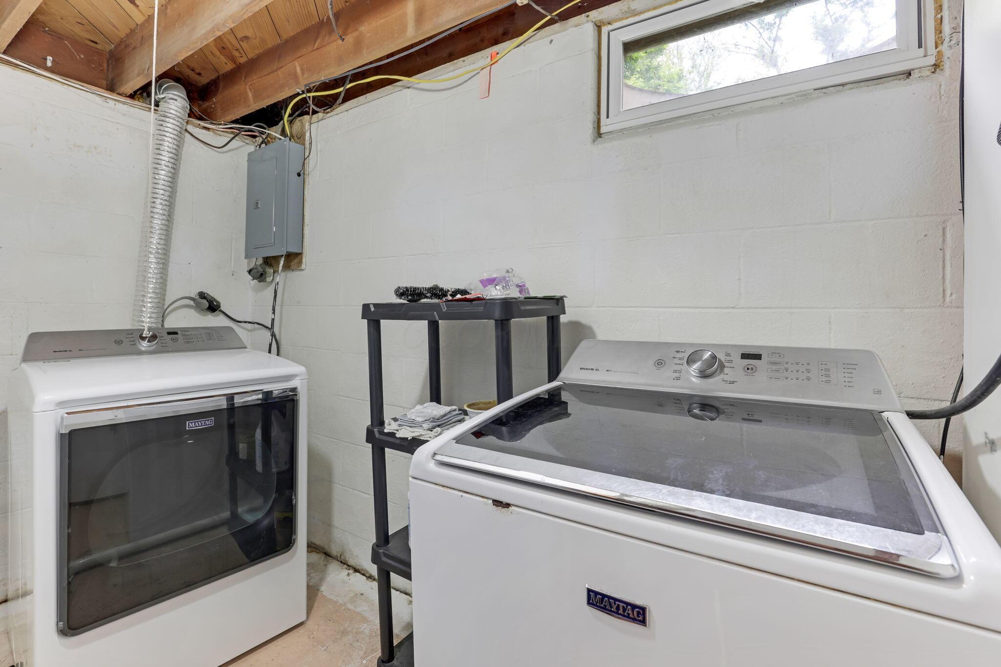 2734 Wellesley Road Columbus, OH 43209 - Photo 35 of 42