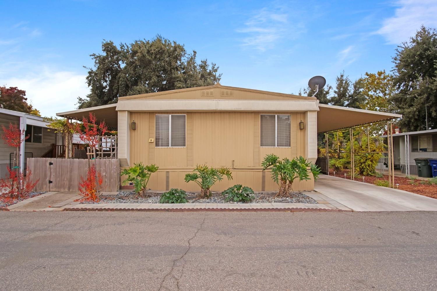 2307 Oakdale Road, Unit 99 Modesto, CA 95355 - Photo 1 of 1 Gallery Image 1