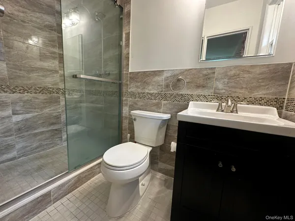 $3,600 | 87-89 191st Street | Holliswood Jamaica